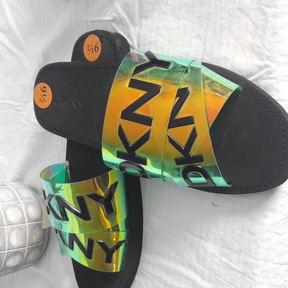 DKNY sandals - Picture 2 of 3